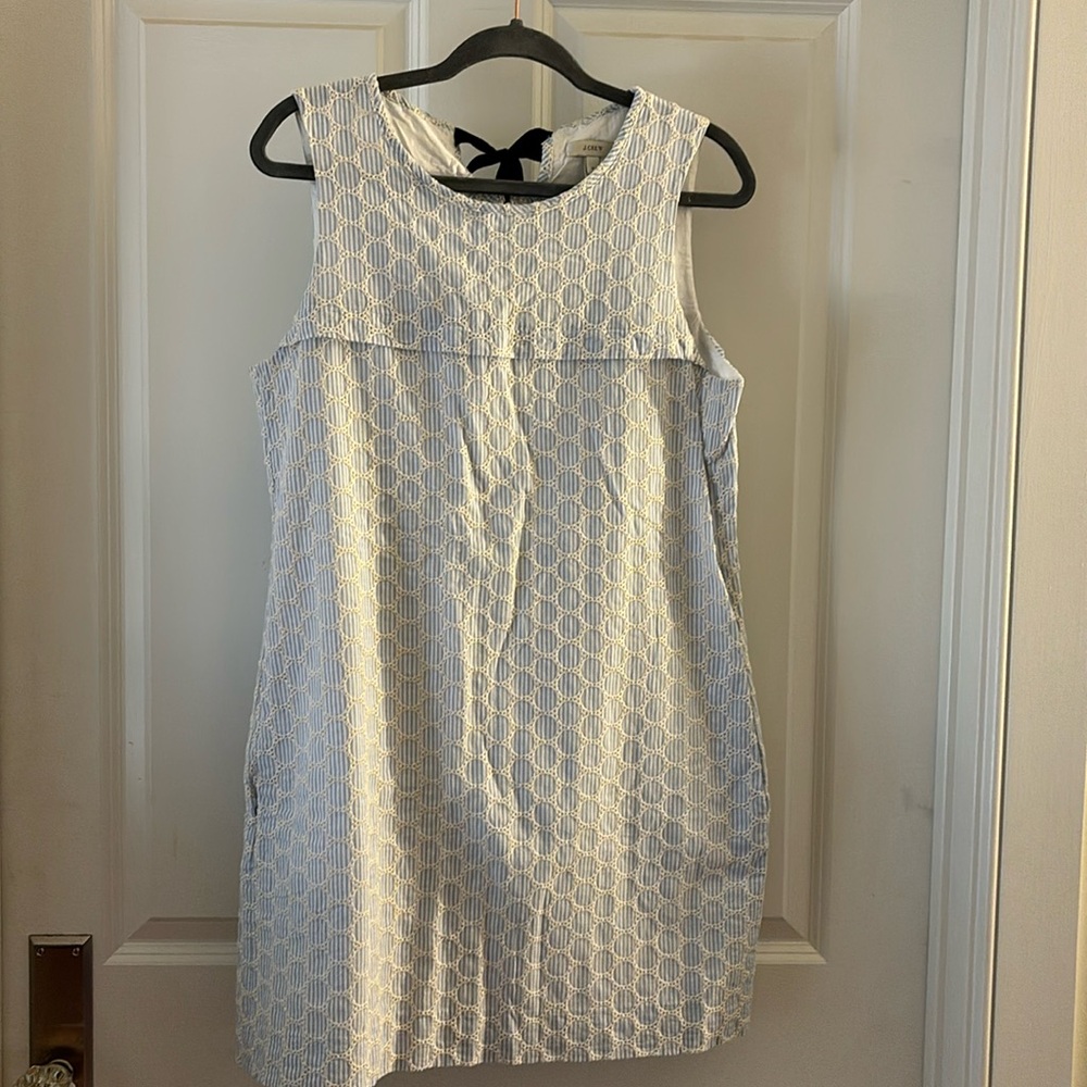 J Crew seersucker dress with all-over white embroidery. Size 10